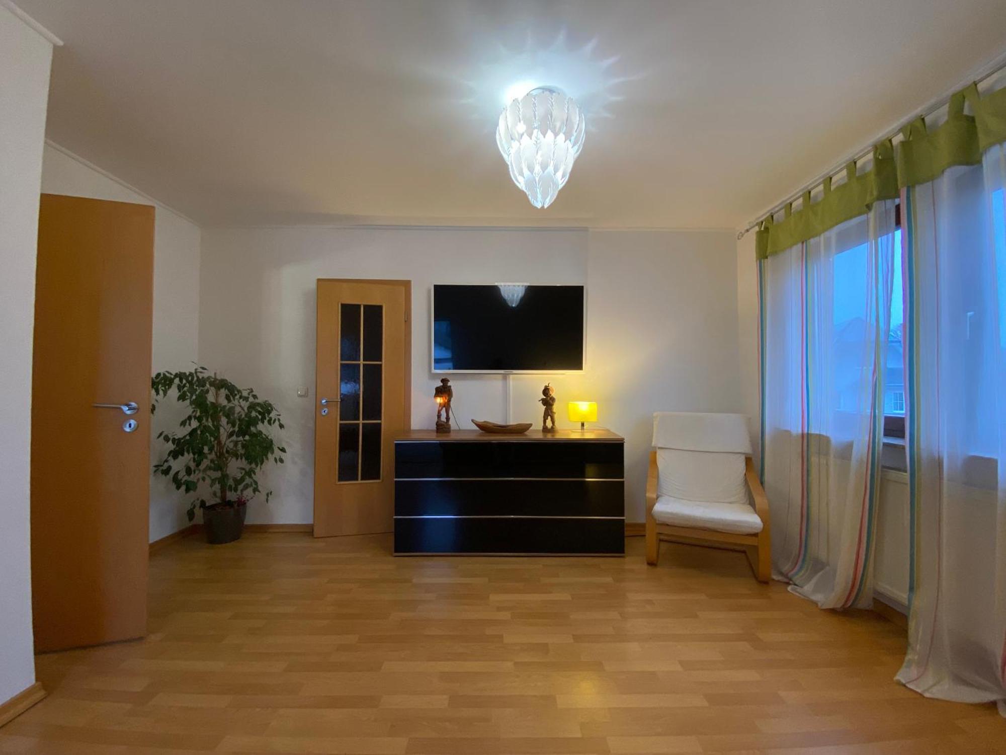 Fewo Lachristina Koeln-Bonn-Siegburg Apartment Тройсдорф Екстериор снимка